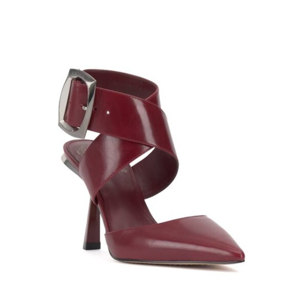 $59 NWT (8) Vince Camuto Leather Buckle Pump - Picture 2 of 12